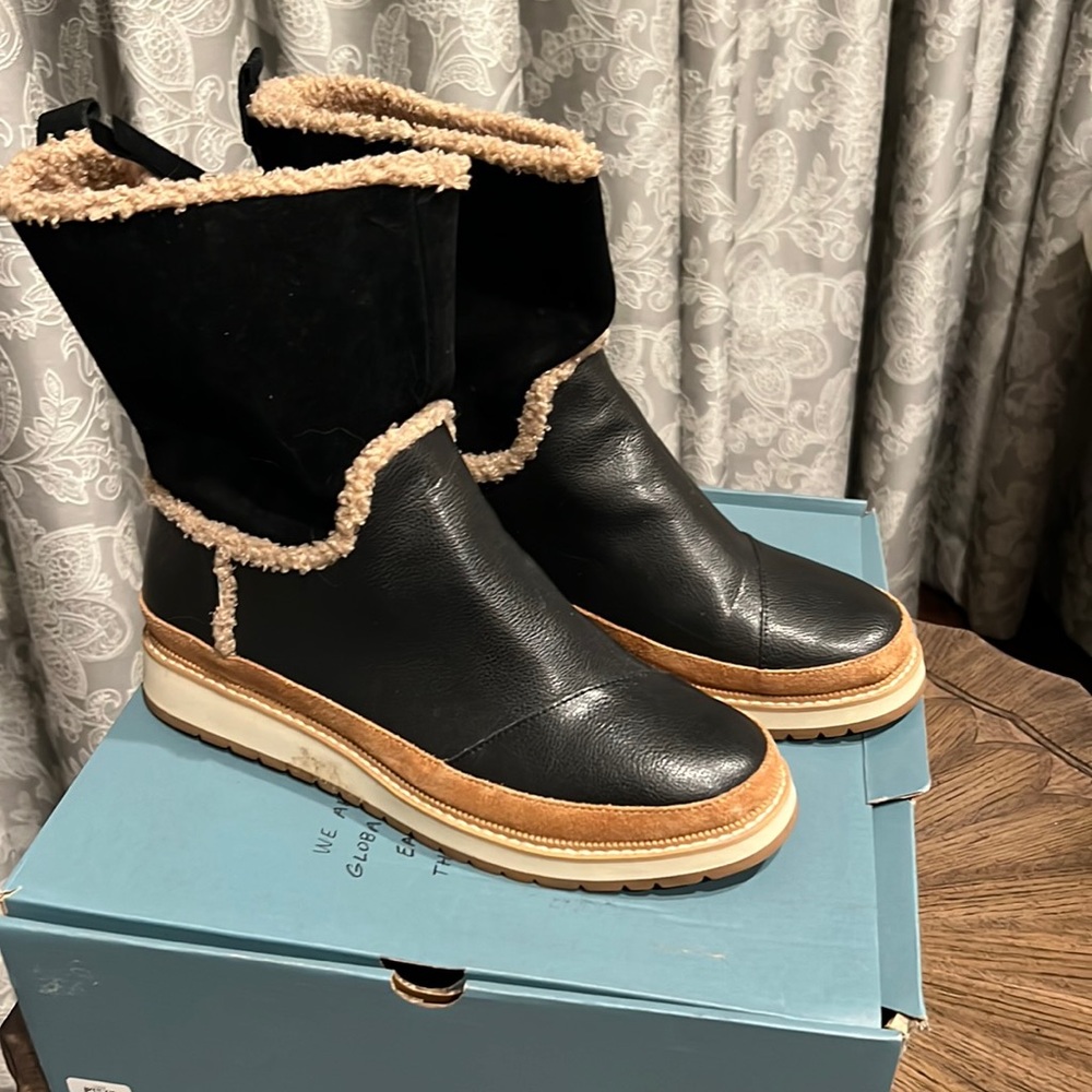 Tom’s Makenna Black Water Resistant Faux Fur Boot